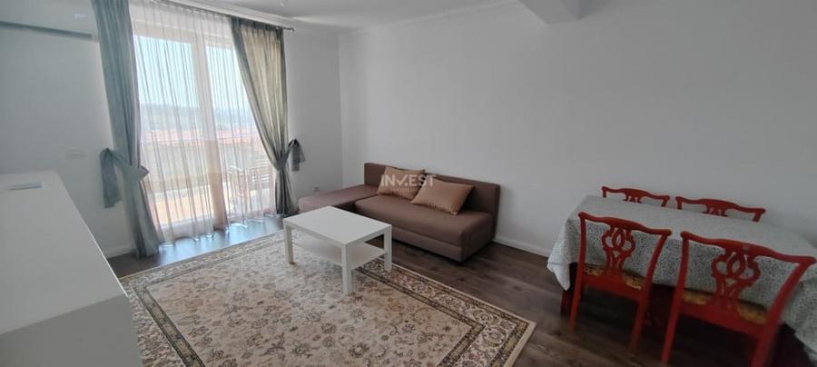 Apartament cu 3 camere decomandat în Popas Păcurari