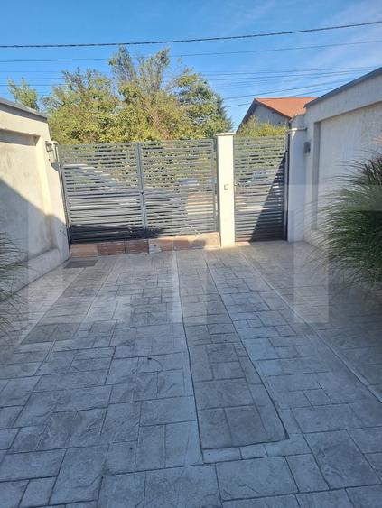 Casă individuală cu 2 camere cu Canalizare în Lugoj