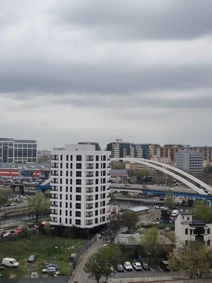 Garsonieră decomandată în Regie