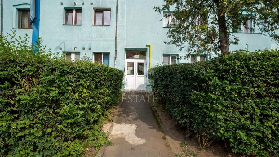 Garsonieră decomandată, mobilată în Tractorul