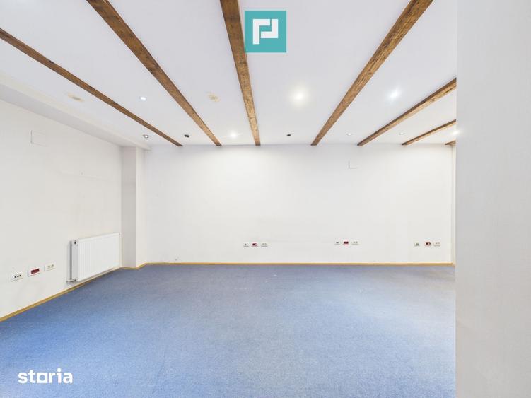 Apartament cu 4 camere în Central