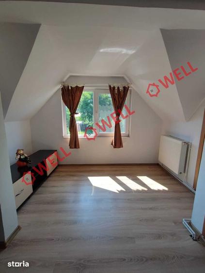 Casă cu 4 camere cu Teren 1880 Mp în Covasna