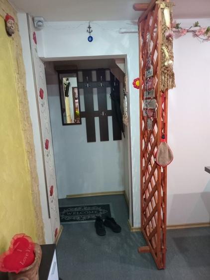 Apartament cu 2 camere semidecomandat în Est