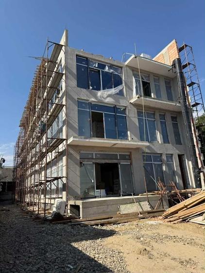 Apartament cu 2 camere decomandat în Obcini