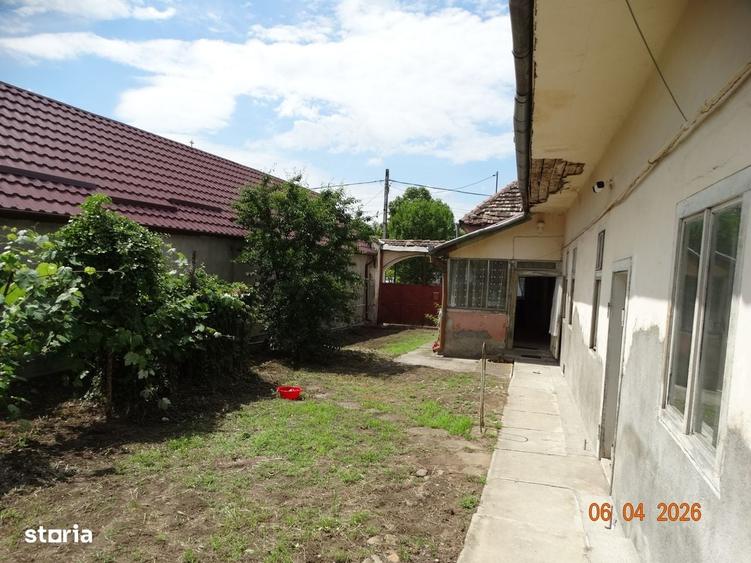 Casă cu 4 camere în Jidvei