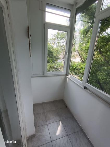 Apartament cu 2 camere semidecomandat, mobilat în Ultracentral