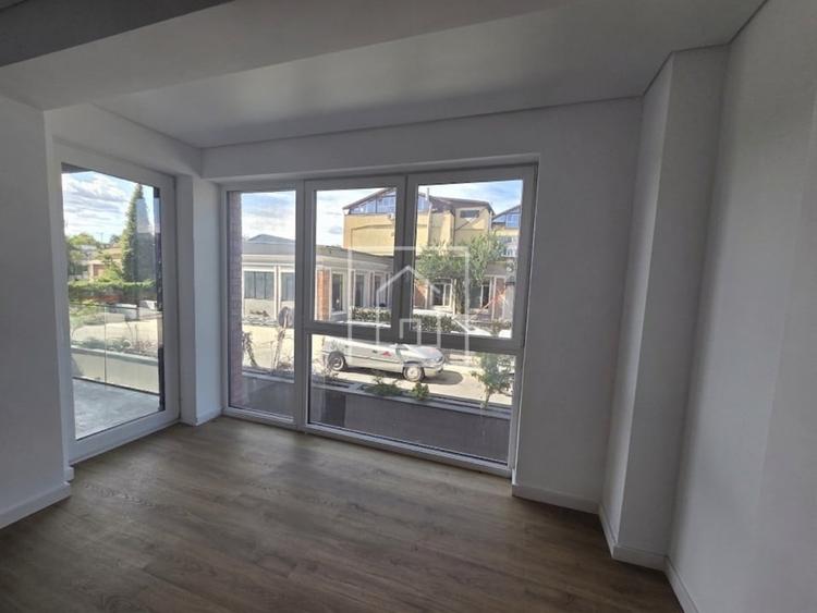 Apartament cu 3 camere decomandat în Ștrand