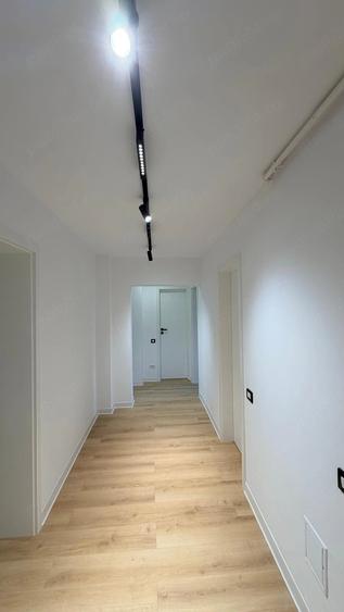 NERVA TRAIAN 3 camere 3 8 83 mp bl 1994 monolit renovat complet scoala 81 metrou centrala proprie - 5