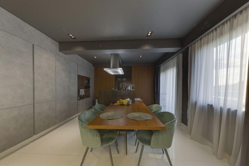 Penthouse cu 4 camere decomandat, mobilat în Herăstrău