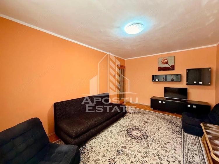 Apartament cu 2 camere decomandat în Lipovei