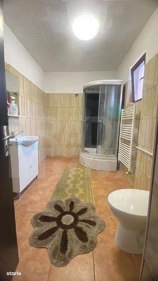 Casă cu 4 camere în Petrăchioaia