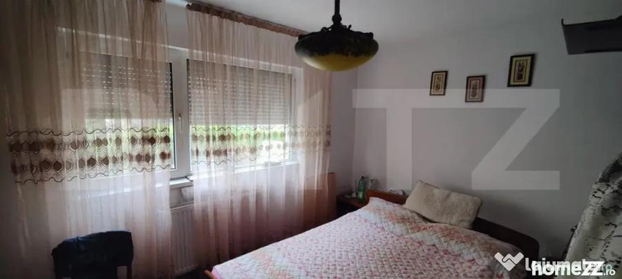 Apartament cu 2 camere semidecomandat în Micro 4