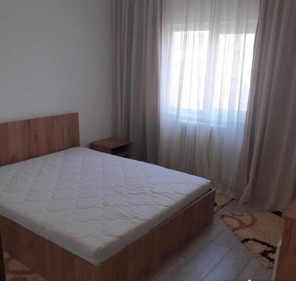Apartament cu 2 camere semidecomandat în Gara de Nord