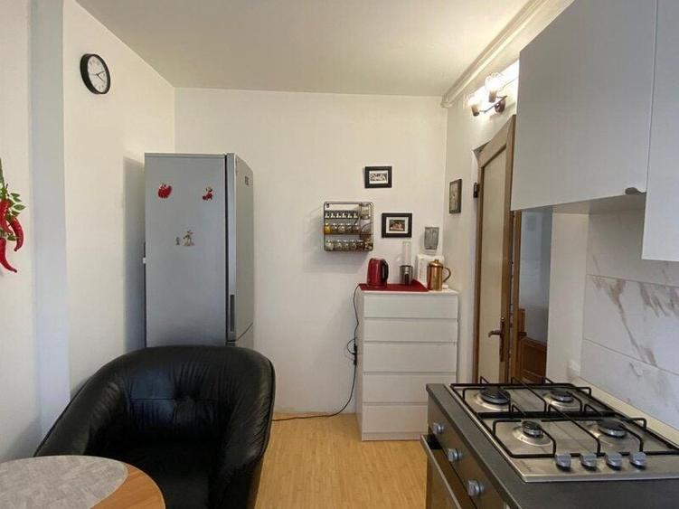 Apartament cu 2 camere decomandat, mobilat în Domenii