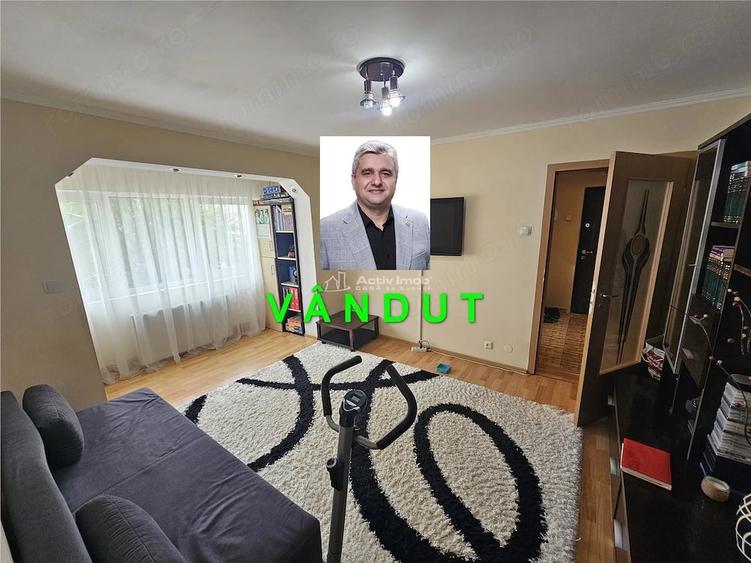 Apartament cu 2 camere semidecomandat în Micro III
