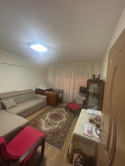 Apartament cu 2 camere decomandat în Alexandru cel Bun