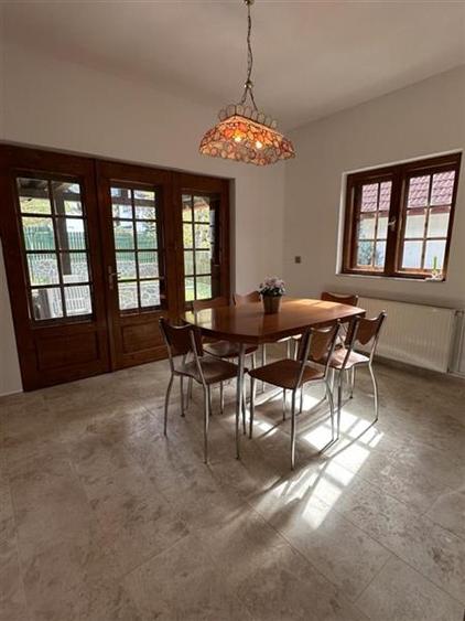 Casă individuală cu 4 camere cu Teren 600 Mp în Central
