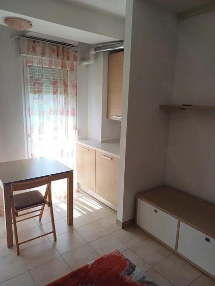 Garsonieră semidecomandată în Complex Studențesc