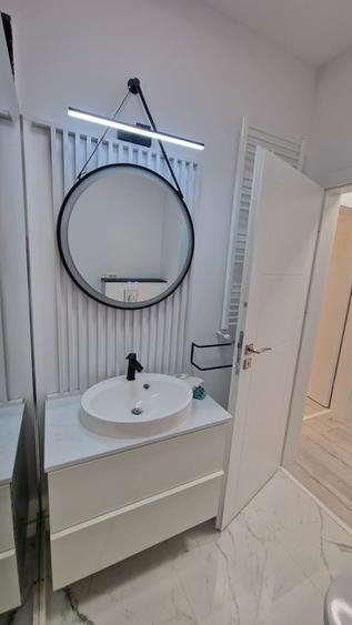 Apartament cu 2 camere decomandat în Grozăvești