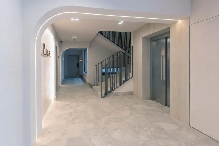 Apartament cu 2 camere decomandat în Moșilor