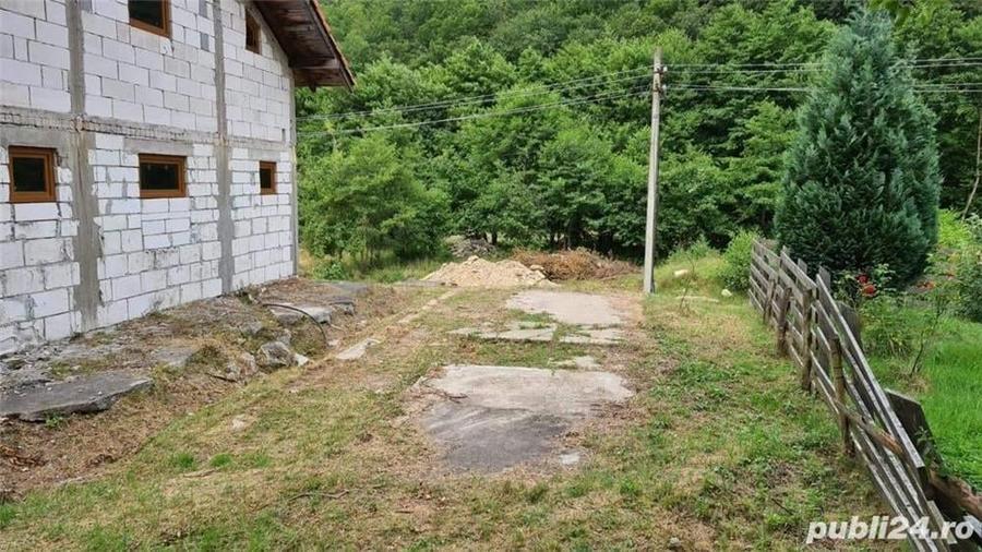 Casă cu 6 camere în Marga