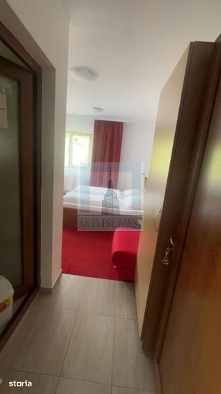 Casă cu 7 camere cu Teren 340 Mp în Central