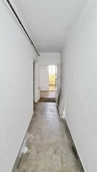 Apartament cu 4 camere decomandat în Blumăna