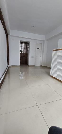 Spațiu comercial, de 106 mp, în Central