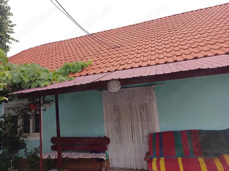 Casă cu 4 camere cu Teren 500 Mp în Chișineu-Criș