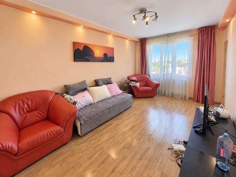 Apartament cu 2 camere decomandat în Dristor