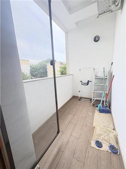 Apartament cu 2 camere semidecomandat, mobilat în Tomis Nord