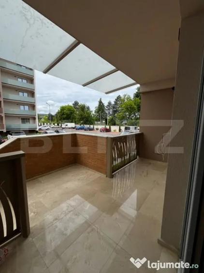 Spațiu comercial, de 90 mp, în Independenței