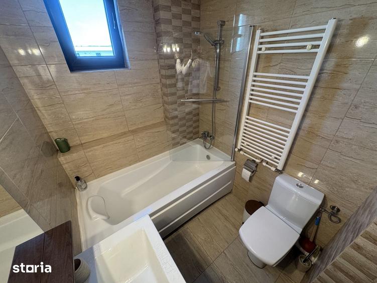 Apartament cu 2 camere decomandat în Tomis Plus
