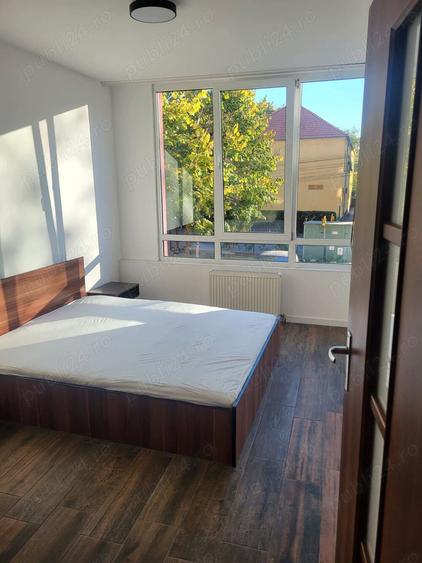 Apartament cu 2 camere decomandat în UTA