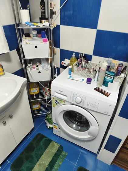 Casă individuală cu 4 camere cu Teren 11000 Mp în Central