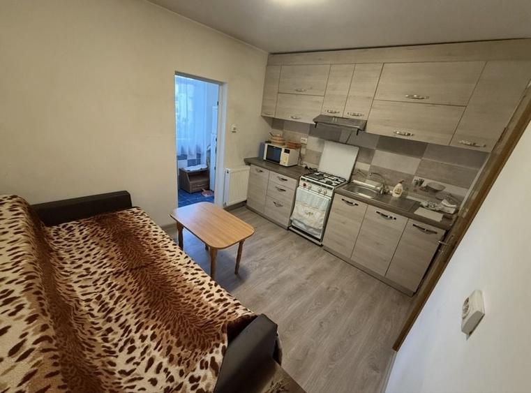 Apartament cu 2 camere decomandat în Burdujeni