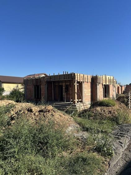Casă cu 3 camere în Bălăceanca