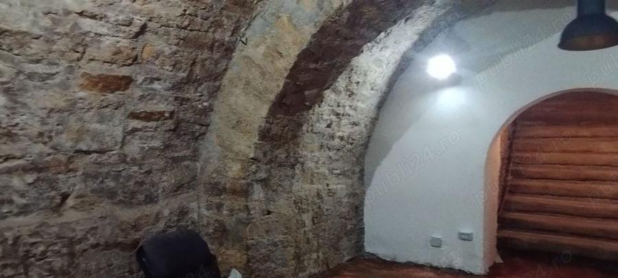 Spațiu comercial, de 45 mp, în Gară