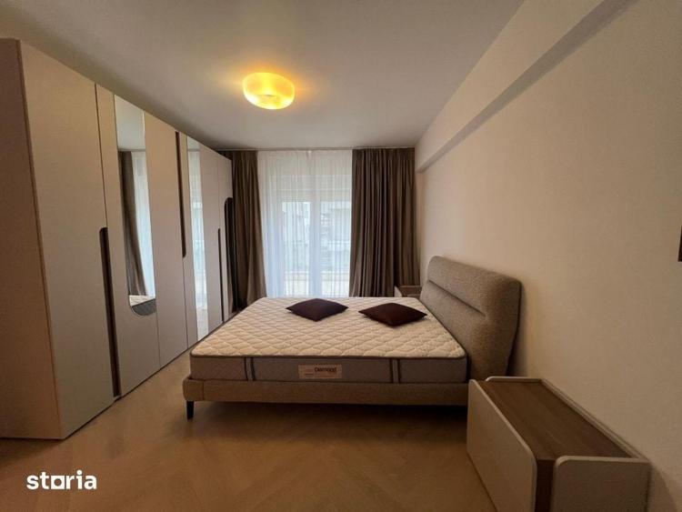 Apartament cu 4 camere în Herăstrău