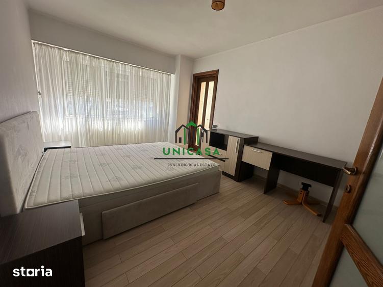 Apartament cu 3 camere decomandat în Ostroveni