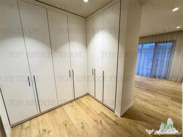 Apartament cu 4 camere decomandat în Eminescu