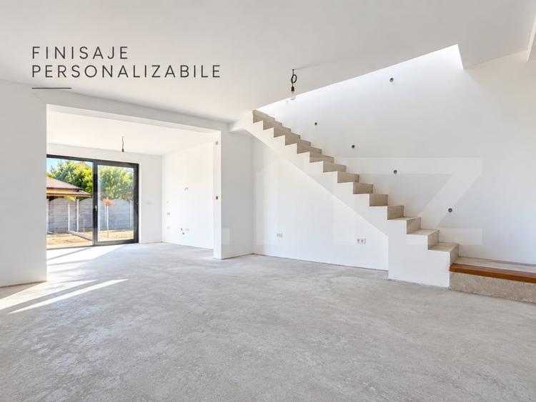 Duplex cu 5 camere cu Canalizare în Dumbrăvița