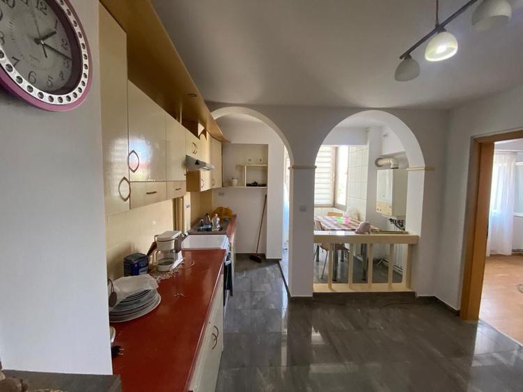 Apartament cu 2 camere de închiriat - 5