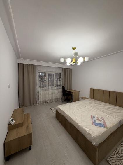 Apartament cu 2 camere decomandat în Nicolina