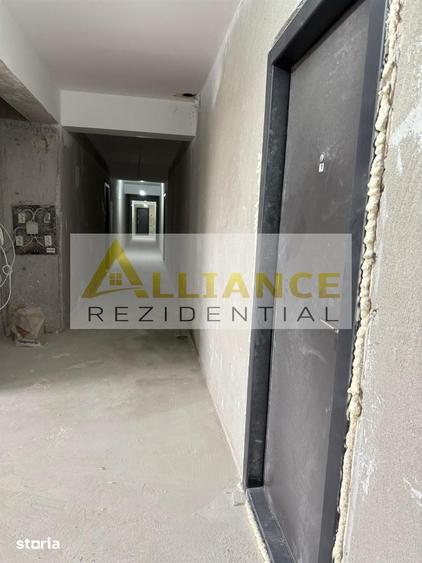 Apartament cu 3 camere în Berceni