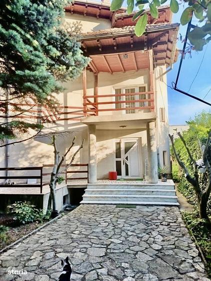 Casă cu 4 camere cu Teren 750 Mp în Nord