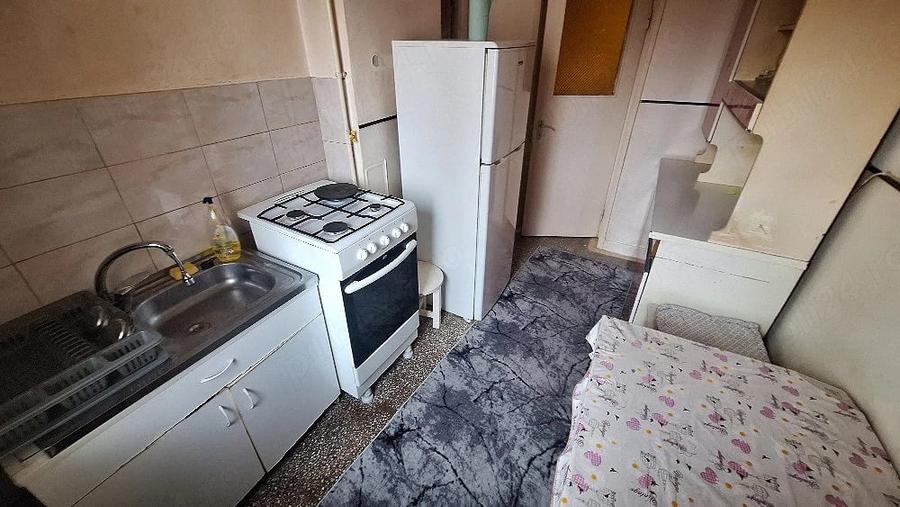 Apartament cu 2 camere decomandat în Sud