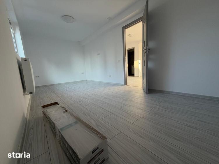 Spațiu comercial, de 60 mp, în Vitan