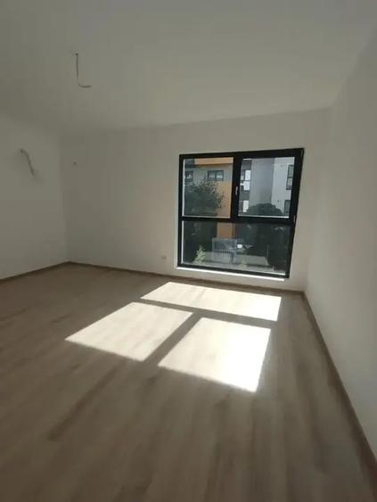 Apartament cu 2 camere decomandat în Theodor Pallady