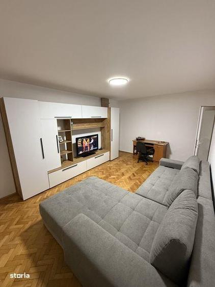 ??Inchiriez apartament PB 3 camere 2 bai, doua dormitoare renovat ?? - 1